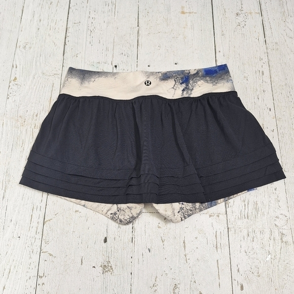 Lululemon Breath of Fire Skirt Skort Skirted Shorts Size 6 Black Milky Way - Picture 4 of 13